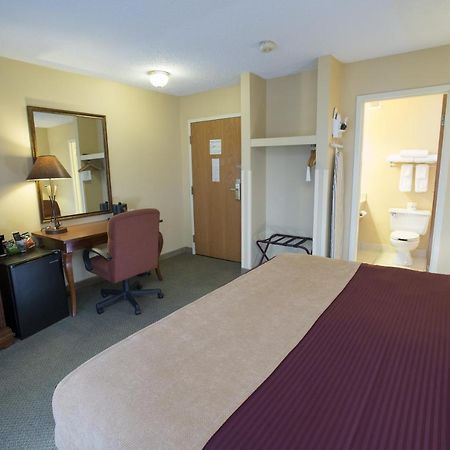 Swan Lake Resort Plymouth Δωμάτιο φωτογραφία